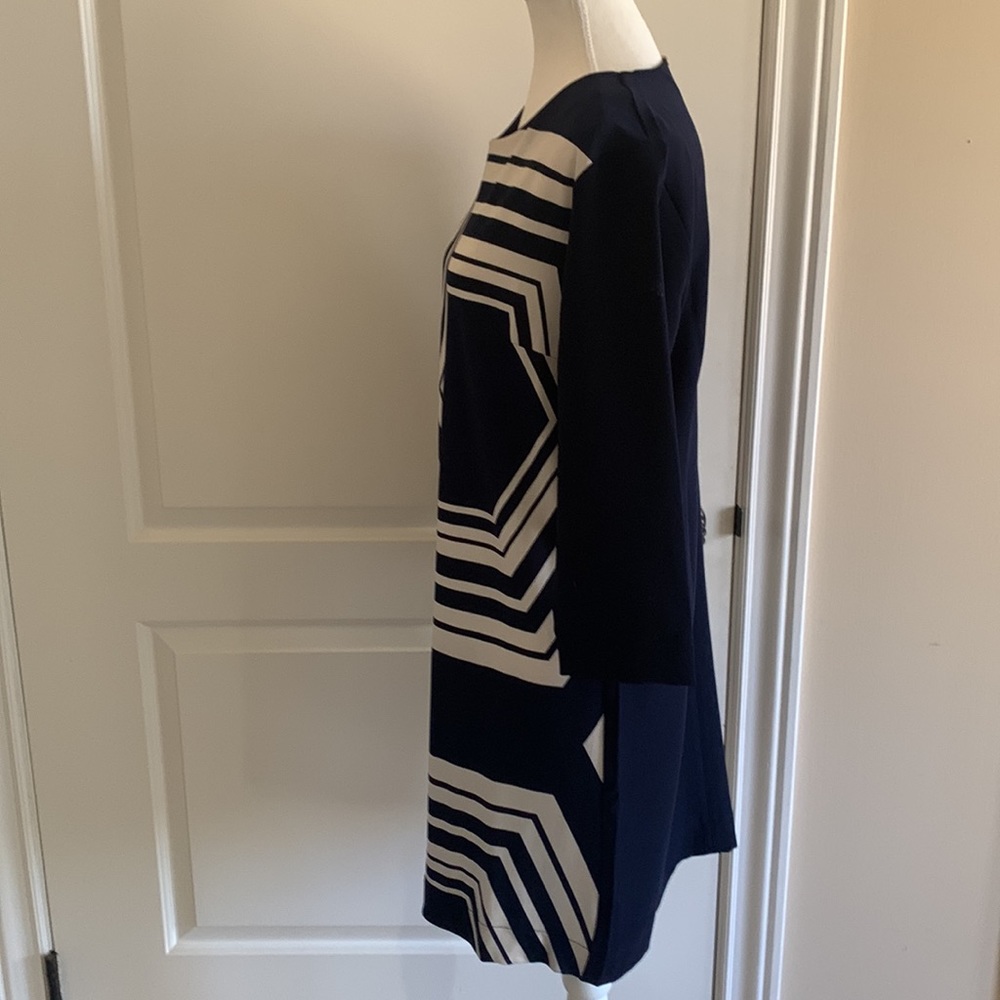 Ann Taylor Geometric Print Jersey Shift Dress - Picture 5 of 8